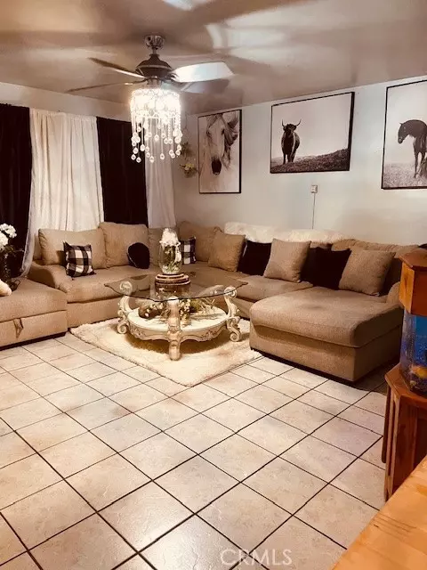 44329 3rd E, Lancaster, CA 93535