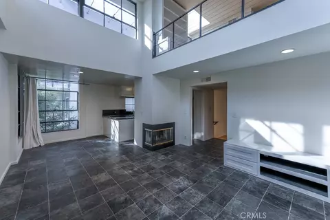 11817 Texas #1, Los Angeles, CA 90025