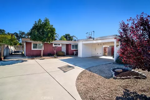 13232 Desmond St, Pacoima, CA 91331