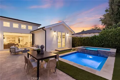 12947 La Maida St, Sherman Oaks, CA 91423