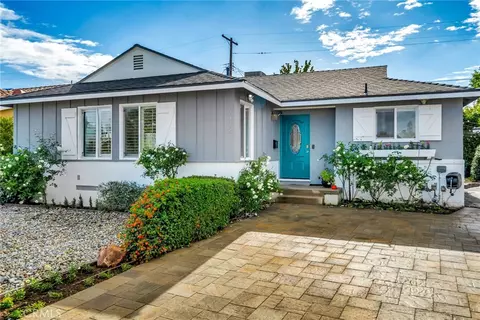 17232 Elkwood, Lake Balboa, CA 91406