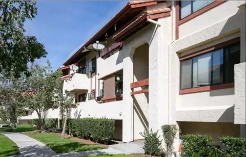 18193 Sundowner Way #816, Canyon Country, CA 91387