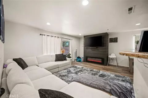 43826 Beech Ave, Lancaster, CA 93534