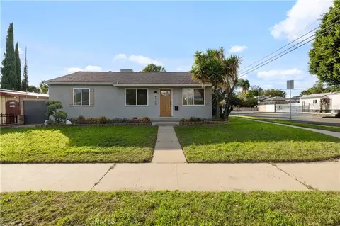 8755 Colbath Ave, Panorama City, CA 91402