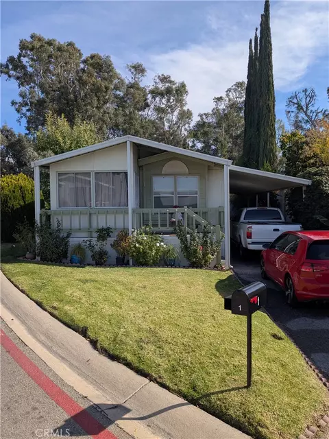 27361 Sierra Hwy #1, Canyon Country, CA 91351