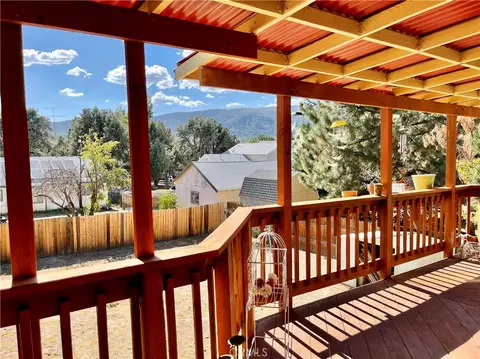 1117 Snowline Dr, Frazier Park, CA 93225