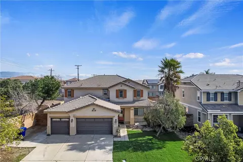 6825 Tahoe Way, Fontana, CA 92336