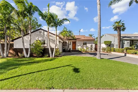 6447 Forbes Ave, Van Nuys, CA 91406