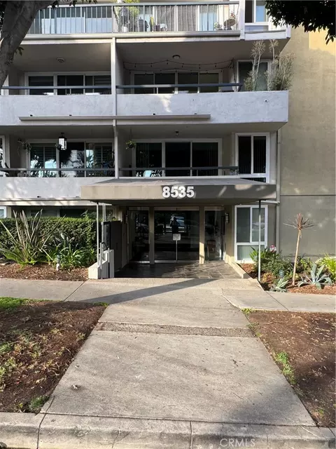 8535 W West Knl #202, West Hollywood, CA 90069