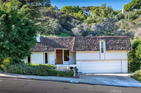 17005 Escalon Dr, Encino, CA 91436