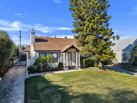 337 N Beachwood Dr, Los Angeles, CA 90004