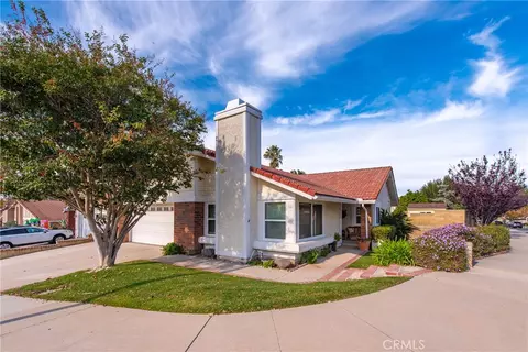 13693 Bear Valley Rd, Moorpark, CA 93021