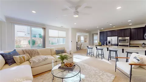 28620 Vista Del Rio, Valencia, CA 91354