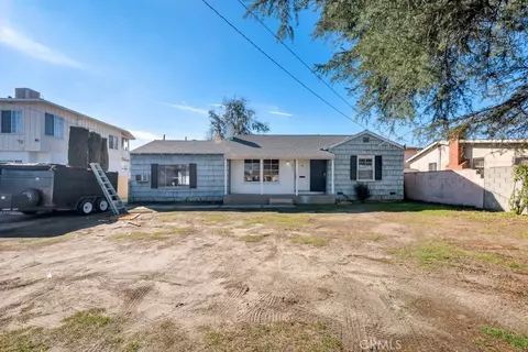 8541 Ventura Canyon Ave, Panorama City, CA 91402