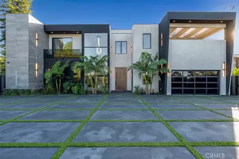 13016 Chandler, Sherman Oaks, CA 91401