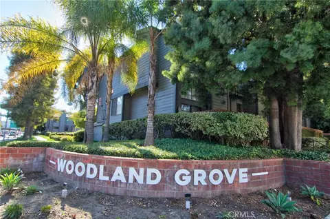 5707 Topanga Canyon Blvd #5, Woodland Hills, CA 91367