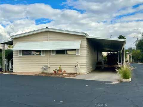 12995 6th St #31, Yucaipa, CA 92399