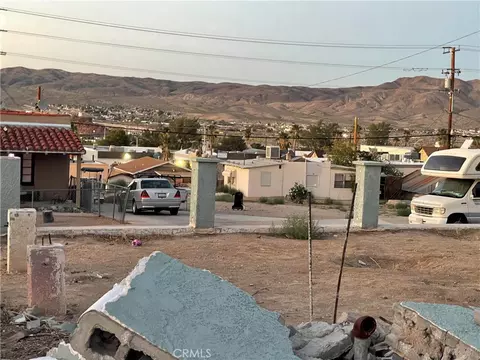 226 E Fredricks, Barstow, CA 92311 photo 15