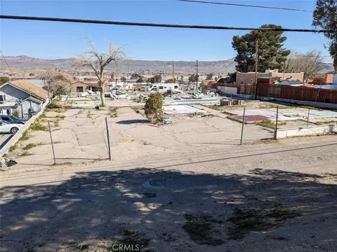 226 E Fredricks, Barstow, CA 92311 photo 6