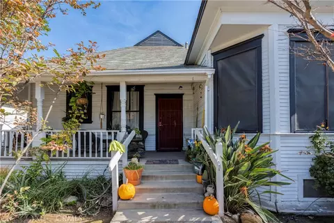 2124 E, Bakersfield, CA 93301