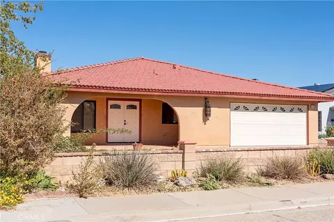 11043 Rome Beauty Dr, California City, CA 93505