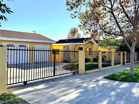 1425 8th St, San Fernando, CA 91340