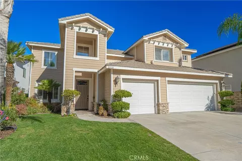 23321 Cuestport Dr, Valencia, CA 91354
