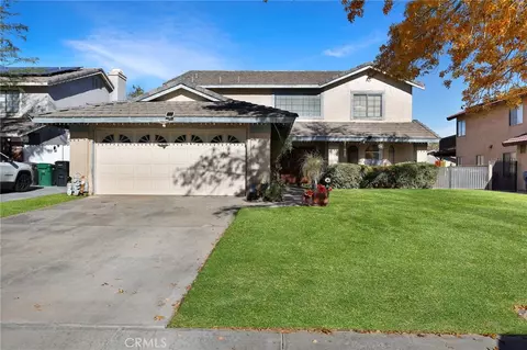 3027 W Avenue J4, Lancaster, CA 93536
