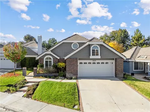 26029 Tourelle Pl, Valencia, CA 91355