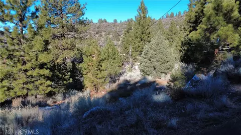 15113 Chestnut Dr, Pine Mountain Club, CA 93222