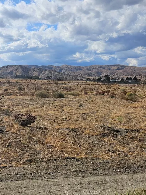 0 Vic Cima Mesa 104 St E, Juniper Hills, CA 93543 photo 2