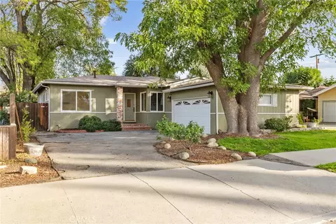 5634 Ponce Ave, Woodland Hills, CA 91367
