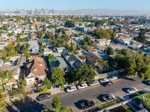 811 E 43rd Pl, Los Angeles, CA 90011