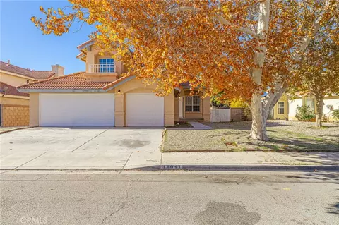 44043 Sunview Ct, Lancaster, CA 93535