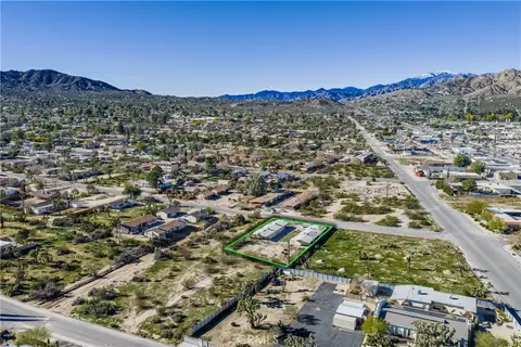 7389 Bannock Trl, Yucca Valley, CA 92284