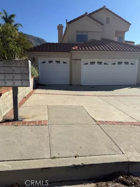 12506 Rajah, Sylmar, CA 91342