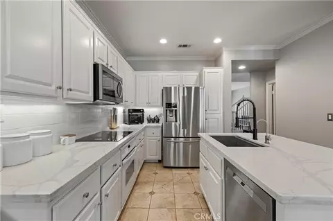 23402 Brookdale Ln #56, Valencia, CA 91355