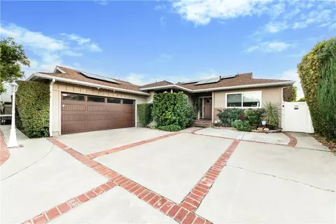 16264 Kalisher St, Granada Hills, CA 91344