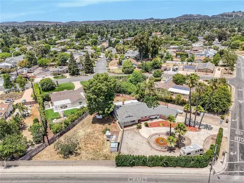 1633 Montgomery Rd, Thousand Oaks, CA 91360