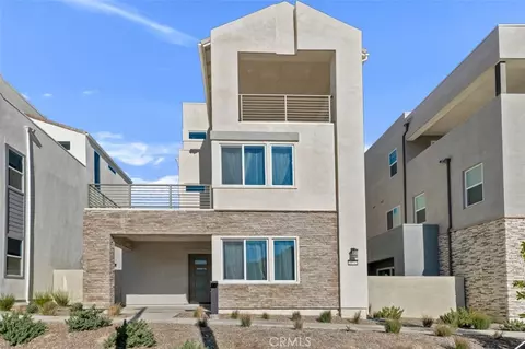 26712 Afton Ln, Valencia, CA 91381