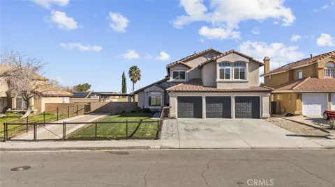 38936 Glenwood Dr, Palmdale, CA 93551
