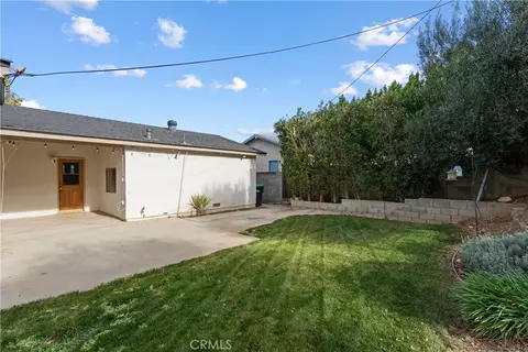 Exterior - 5604 Katherine, Simi Valley, CA 93063 photo 2 of 4