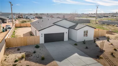 9224 Holly Ave, California City, CA 93505