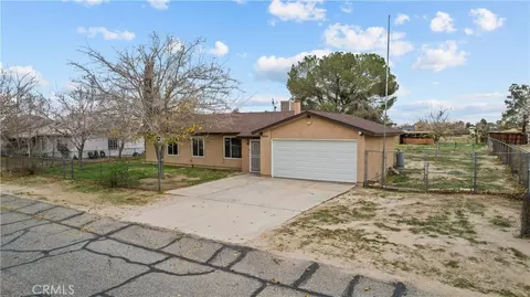 Exterior - 40258 168th St E, Palmdale, CA 93591 photo 5 of 6
