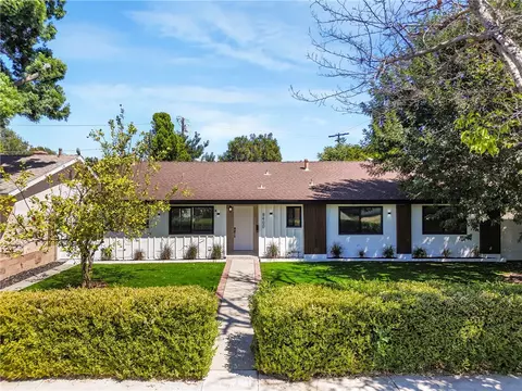8400 Chimineas Ave, Northridge, CA 91325