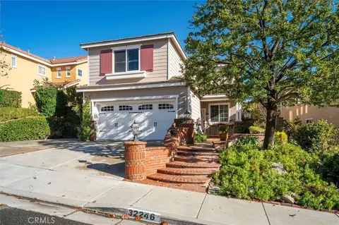 32246 Big Oak Ln, Castaic, CA 91384