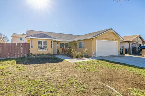 2082 W Avenue K12, Lancaster, CA 93536