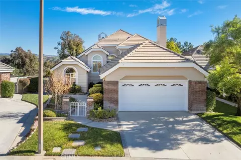 26008 Lucerne Ct, Valencia, CA 91355