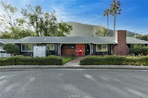 3212 W Valley Heart Dr, Burbank, CA 91505
