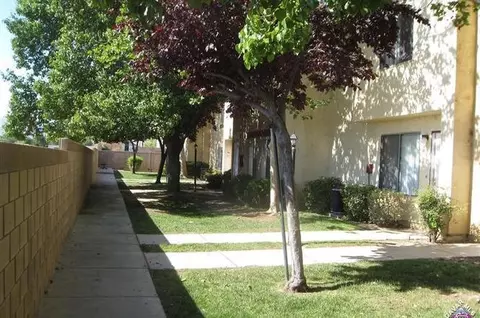 1750 E Avenue Q14 #20, Palmdale, CA 93550